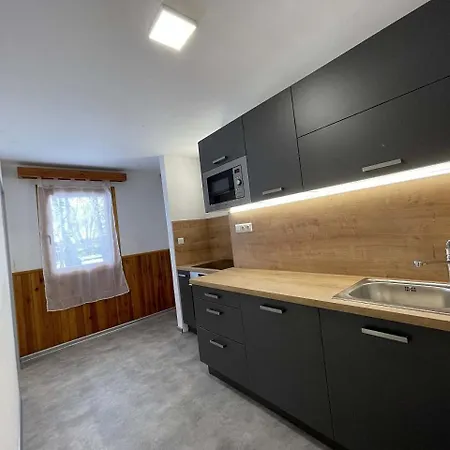 Kovarov Holiday home *